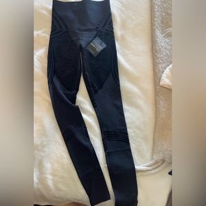 NWT Savage X Fenty Leggings